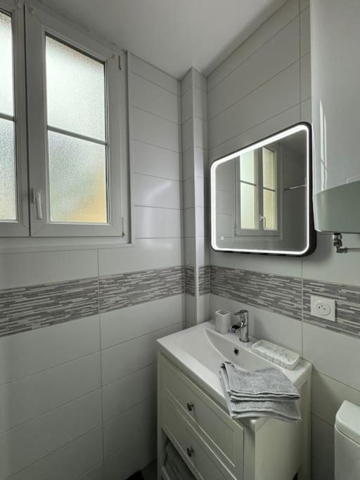 Constantine Suits 21 - 4 Personnes Centre Apartment Dijon